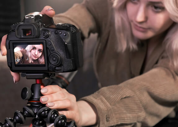 donna bionda casting per donne bionde